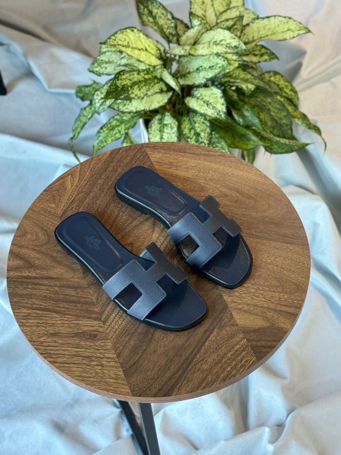 Hermes-sandal