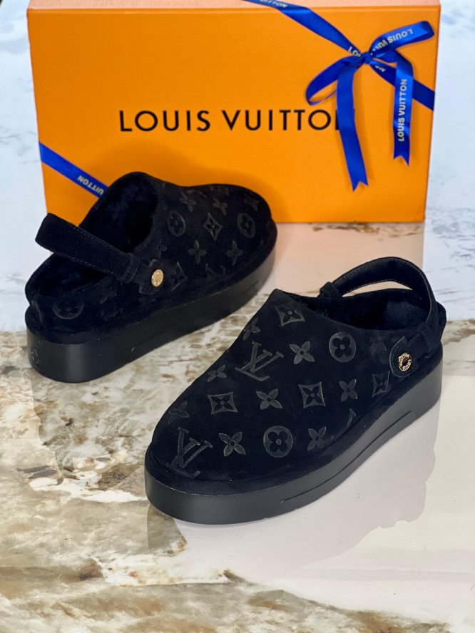 Louis Vuitton -Aspen platform