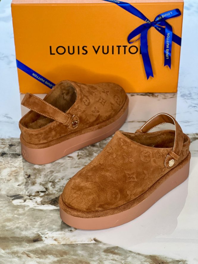 Louis Vuitton -Aspen platform