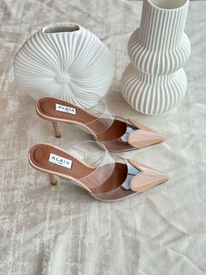 Alaïa - Slipper with heel