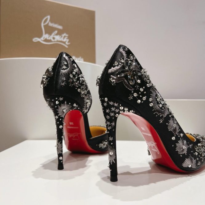 CHRISTIAN LOUBOUTIN