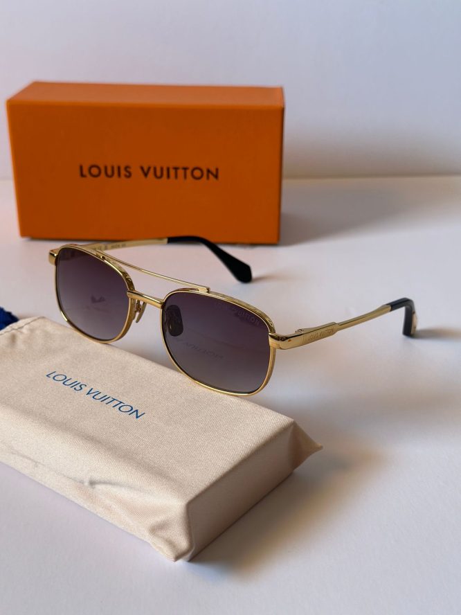 LOUIS VUITTON -SUNGLASSES