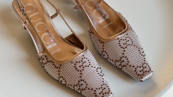 Gucci Cling Back Pump