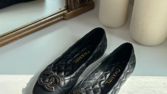 Chanel-Black Qulited ballets