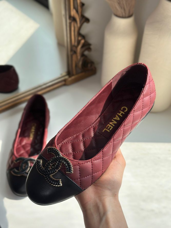 Chanel-Ballets flats