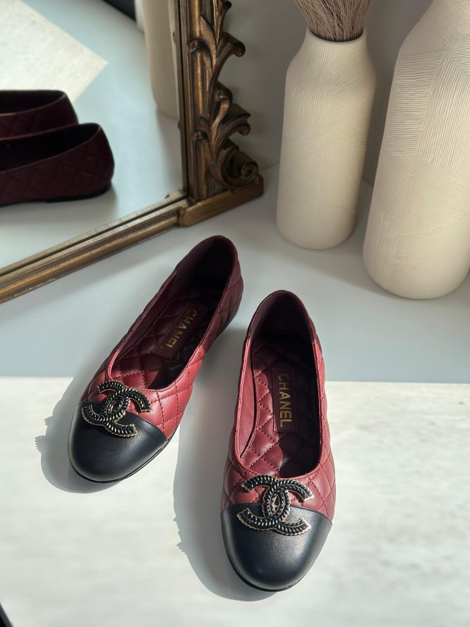 Chanel-Ballets flats