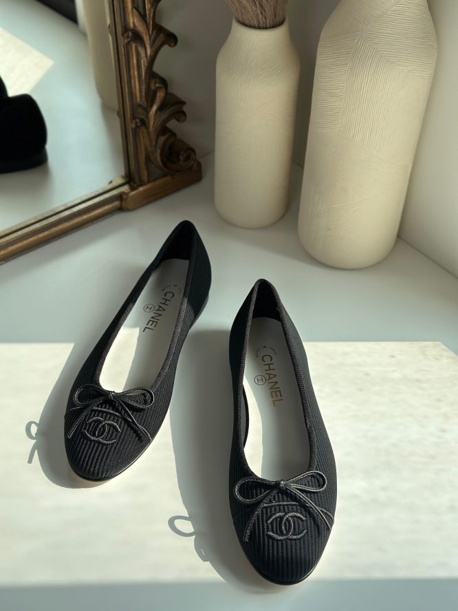 Chanel-Ballet flats