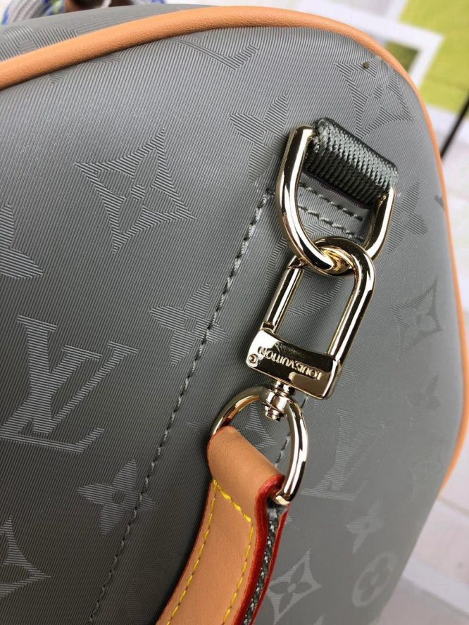 LOUIS VUITTON-Travel Bag