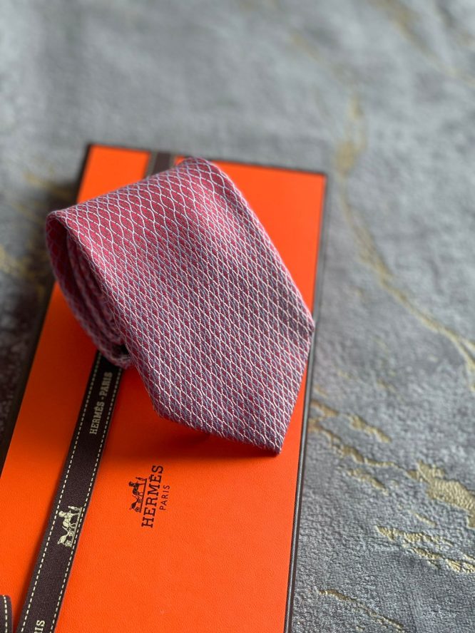 HERMES -TIE