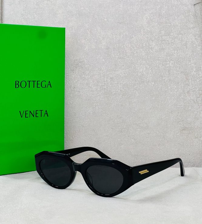 BOTTEGA -VENETA -SUNGLASSES