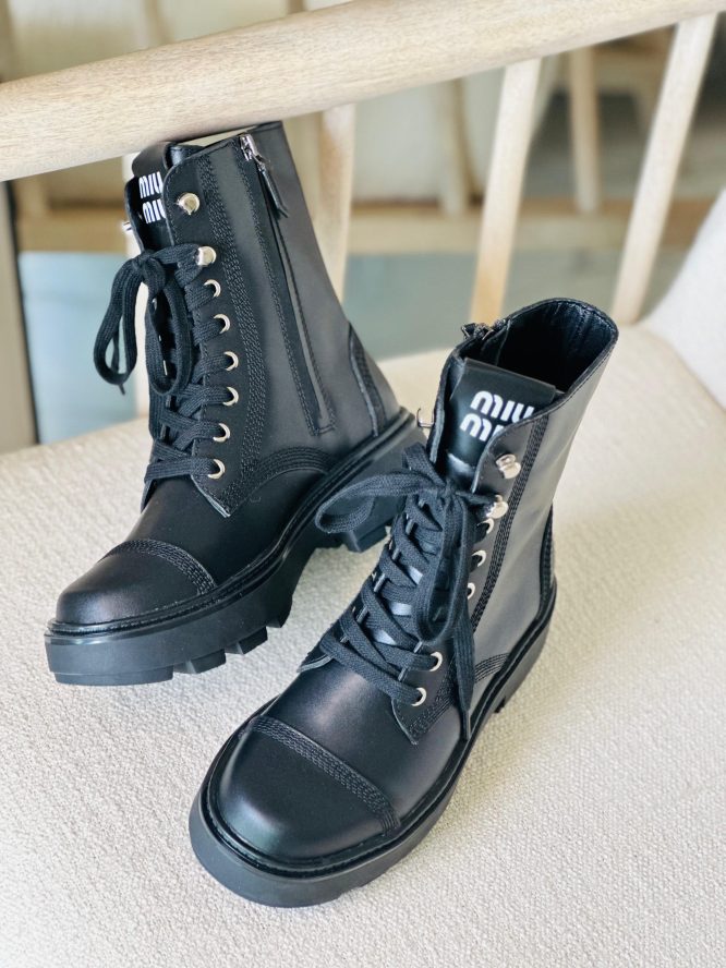 MiuMiu- Boots