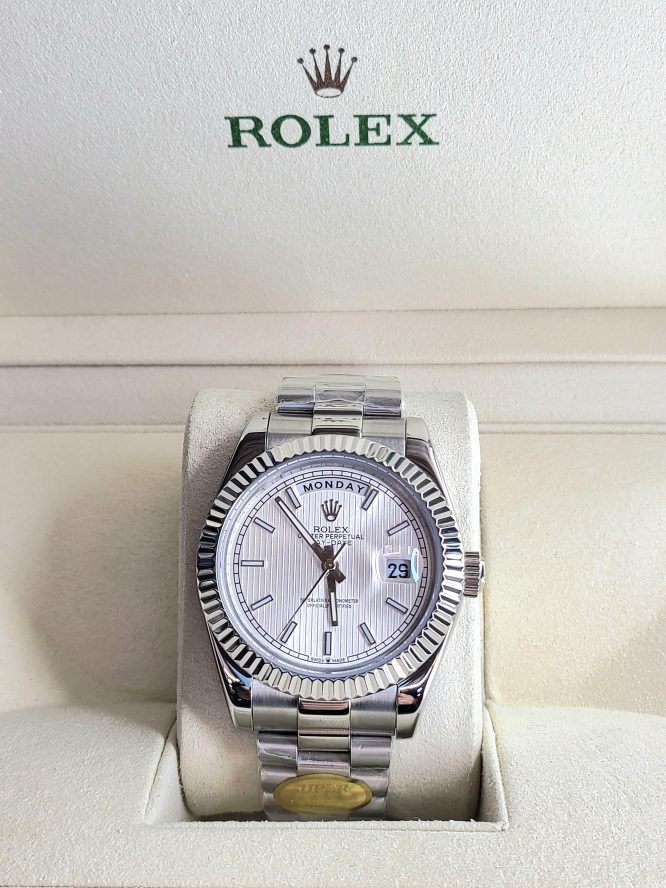 ROLEX DAY -DATE