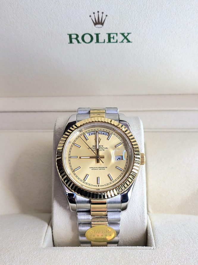 ROLEX DAY -DATE