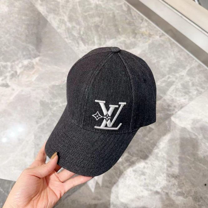 Louis Vuitton CAP