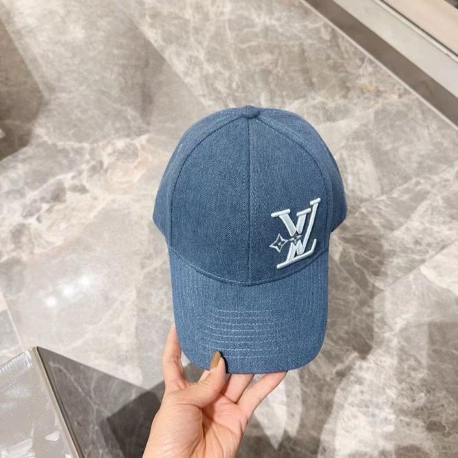 Louis Vuitton CAP