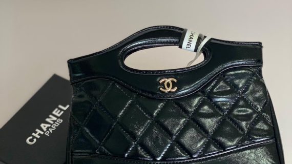 chanel tote bag