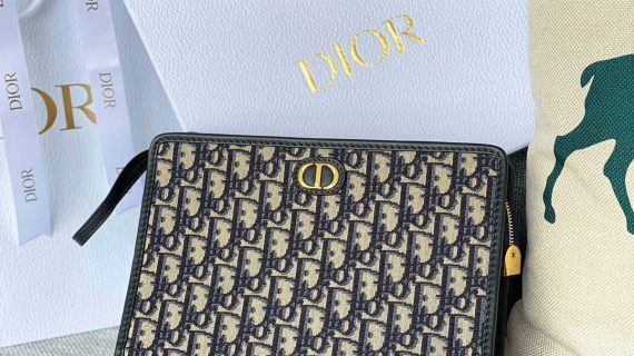 DiorAuthentic 30 Montaigne