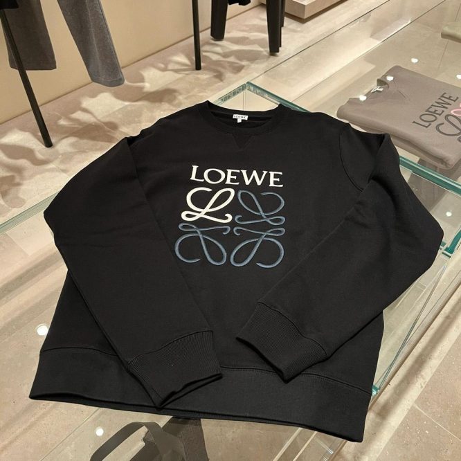 LOEWE-swetshirt