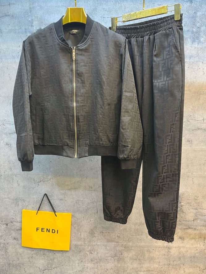 FENDI -TRACK SUITE