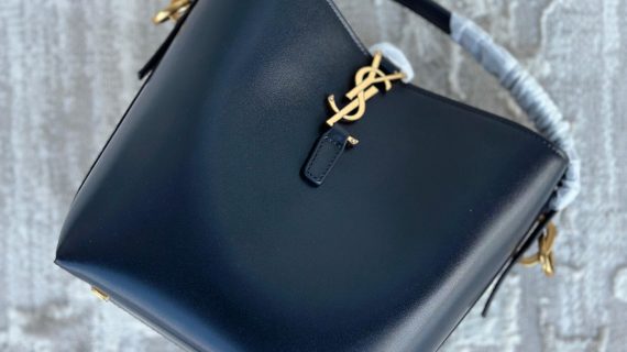 YSL -LE 37 LEATHER BUCK