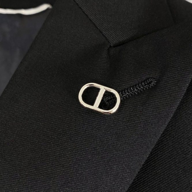 CHRISTIAN DIOR SUIT