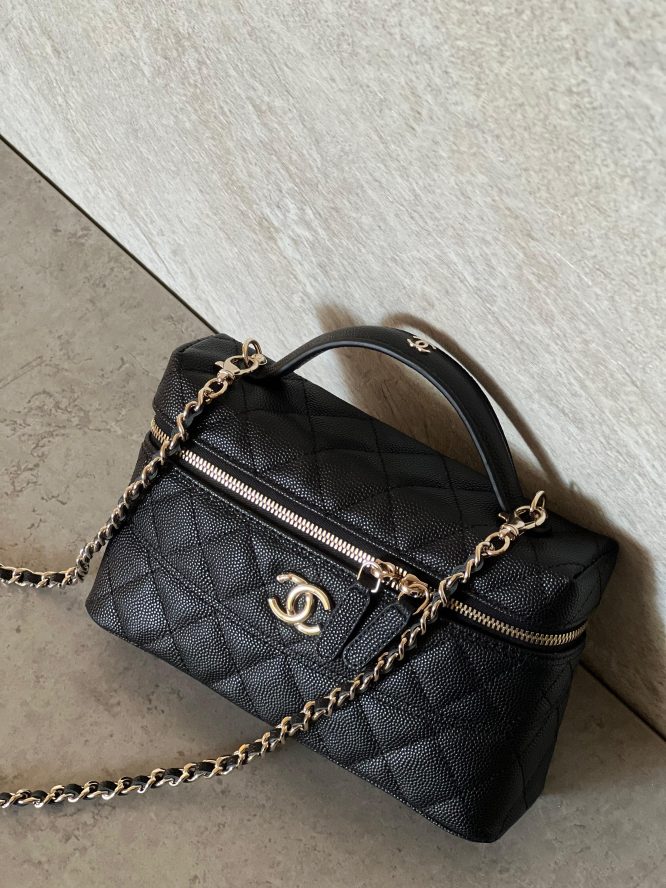 CHANEL VANITY WITH CHAIN