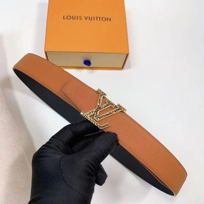 LOUIS VUITTON -BELT