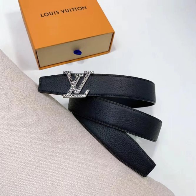 LOUIS VUITTON -BELT