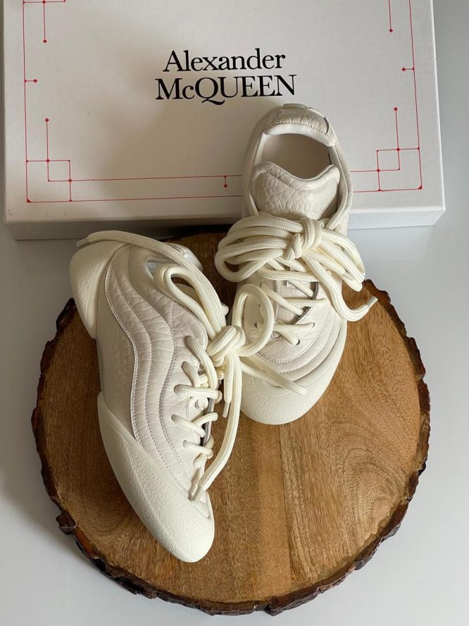 Alexander McQUEEN