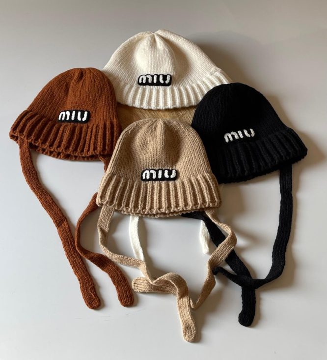 MIU MIU -CAP WINTER