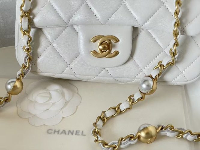 CHANEL -FLAB BAG