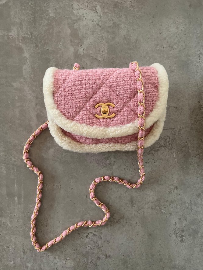 CHANEL 22K COZY COCO FLAP BAG SUPER MASTER