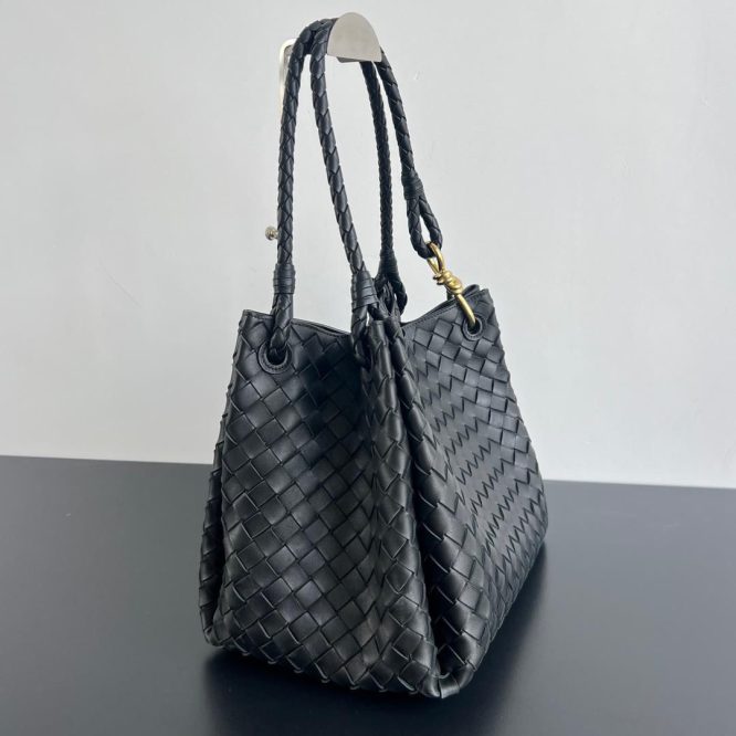 BOTTEGA VENETA - Original Leather quality