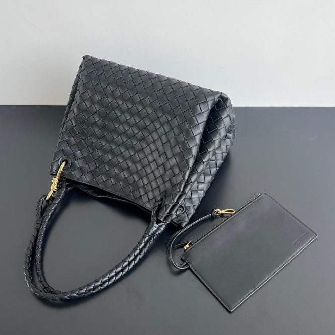 BOTTEGA VENETA - Original Leather quality