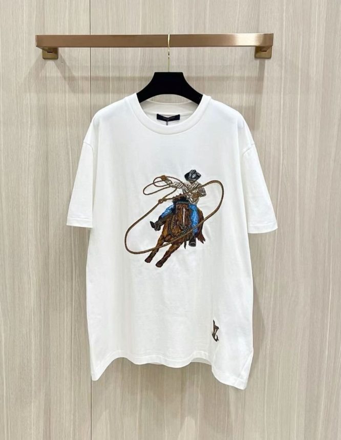 LOUIS VUITTON -T SHIRT -UNISEX