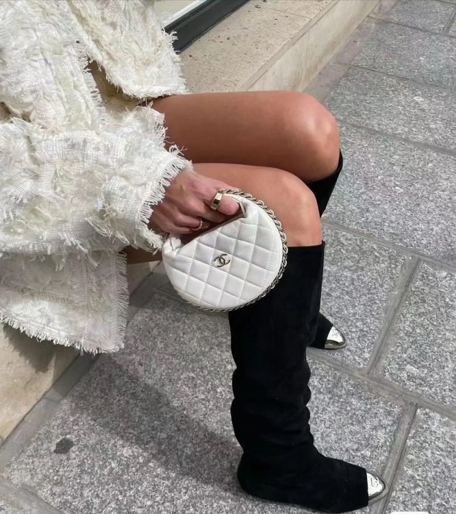 chanel-SLING BAG