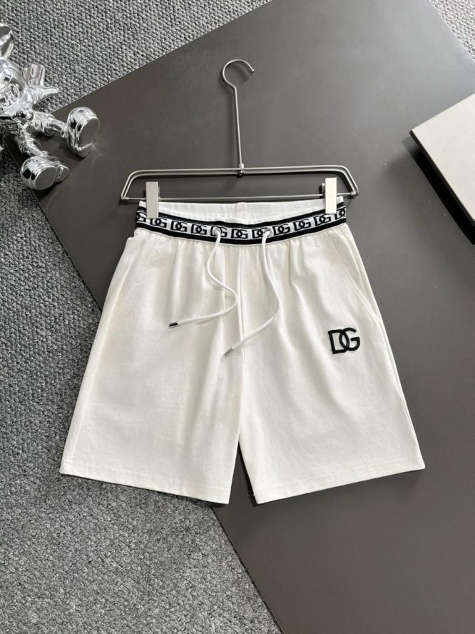 dolice &gabbana-set " t shirt . Short "