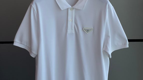 prada- t shirt