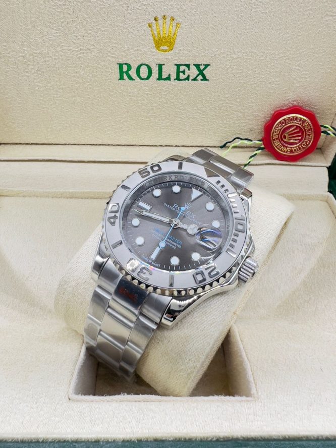 ROLEX -YACHT -MASTER -DIAL