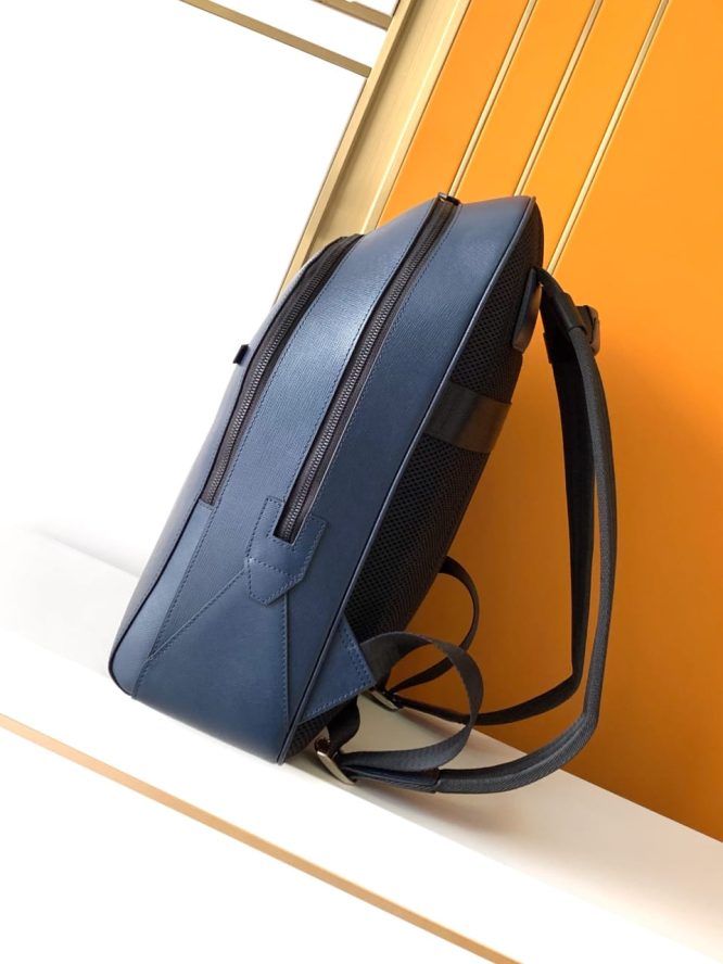 MONTBLANCK -BACKPACK