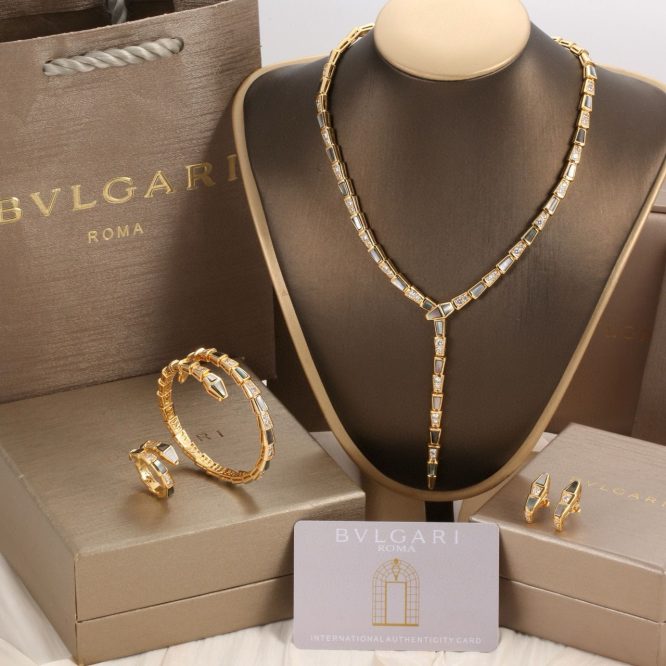 Bvlgari Set Necklace/ Earrings/Ring/BANGLE