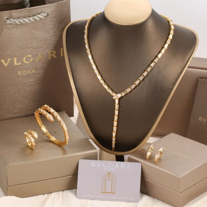 Bvlgari Set Necklace/ Earrings/Ring/BANGLE