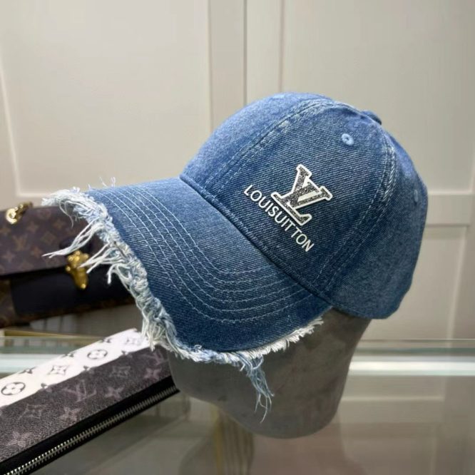 Louis Vuitton Cap