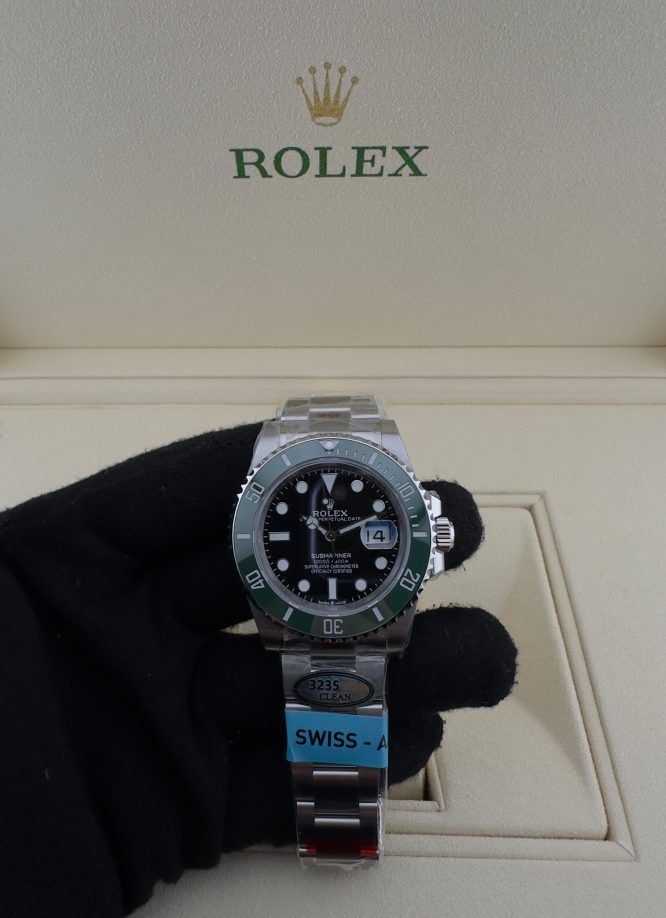 ROLEX - SUBMARINER -STARBUCKS