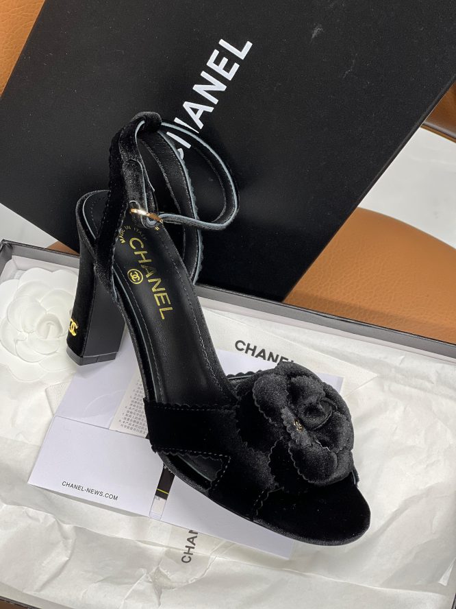 CHANEL - CAMELLIA FLOWER - SLING BACK -HEELS