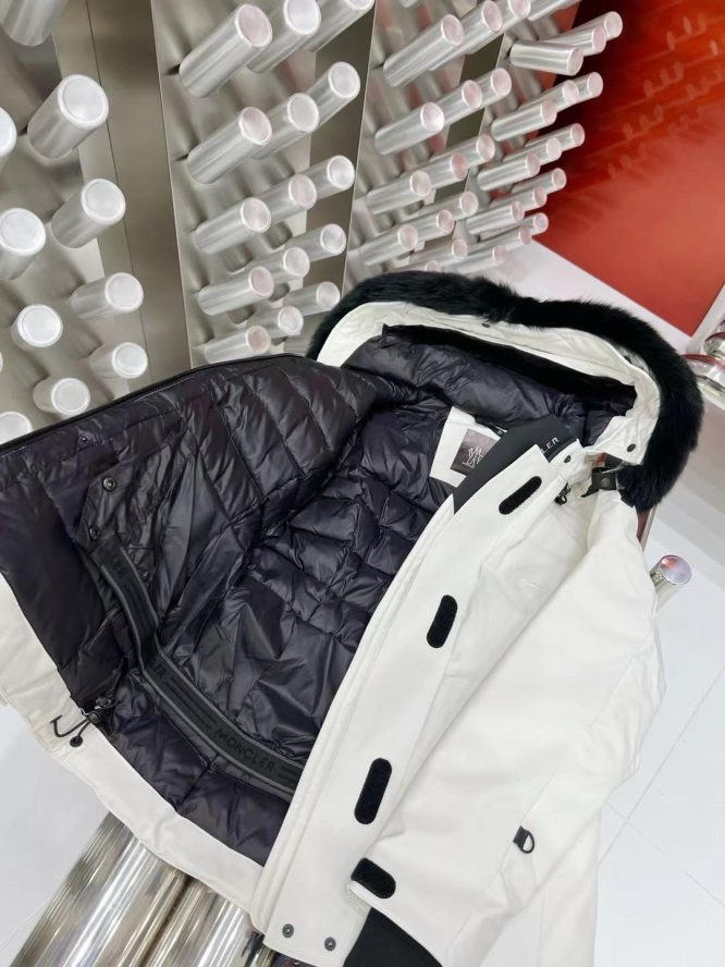 MONCLER - LADIES -JACKET