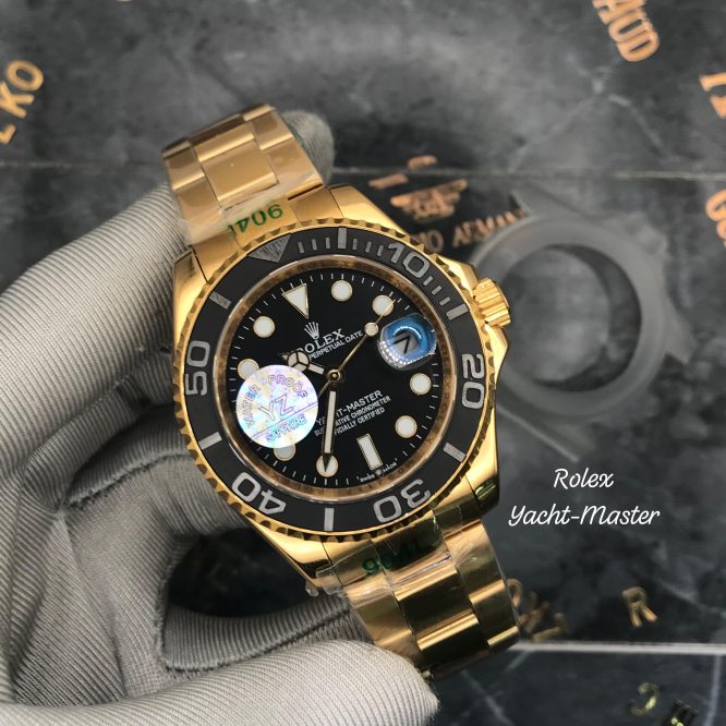ROLEX YACHT MASTER-SAPPHIRE GLASS-WATER RESISTANT