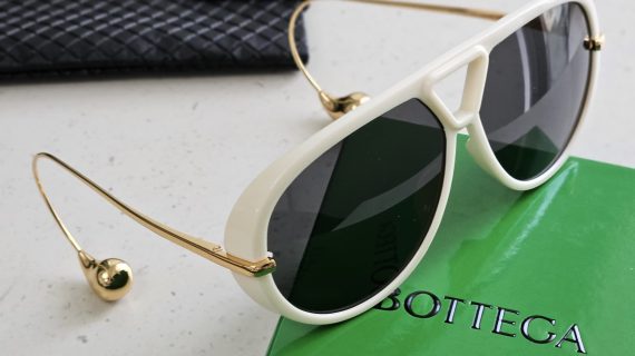 BOTTEGA VENETA SUNGLASSES