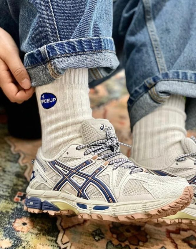 ASICS Gel-Kahana 8 'Glacier Grey Grand Shark