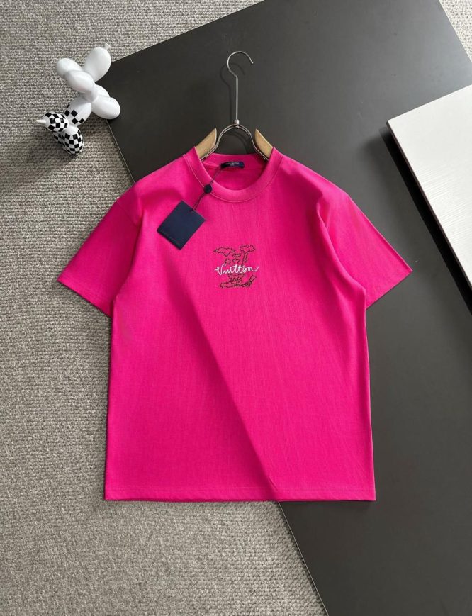 LOUIS VUITTON  T-Shirts Men